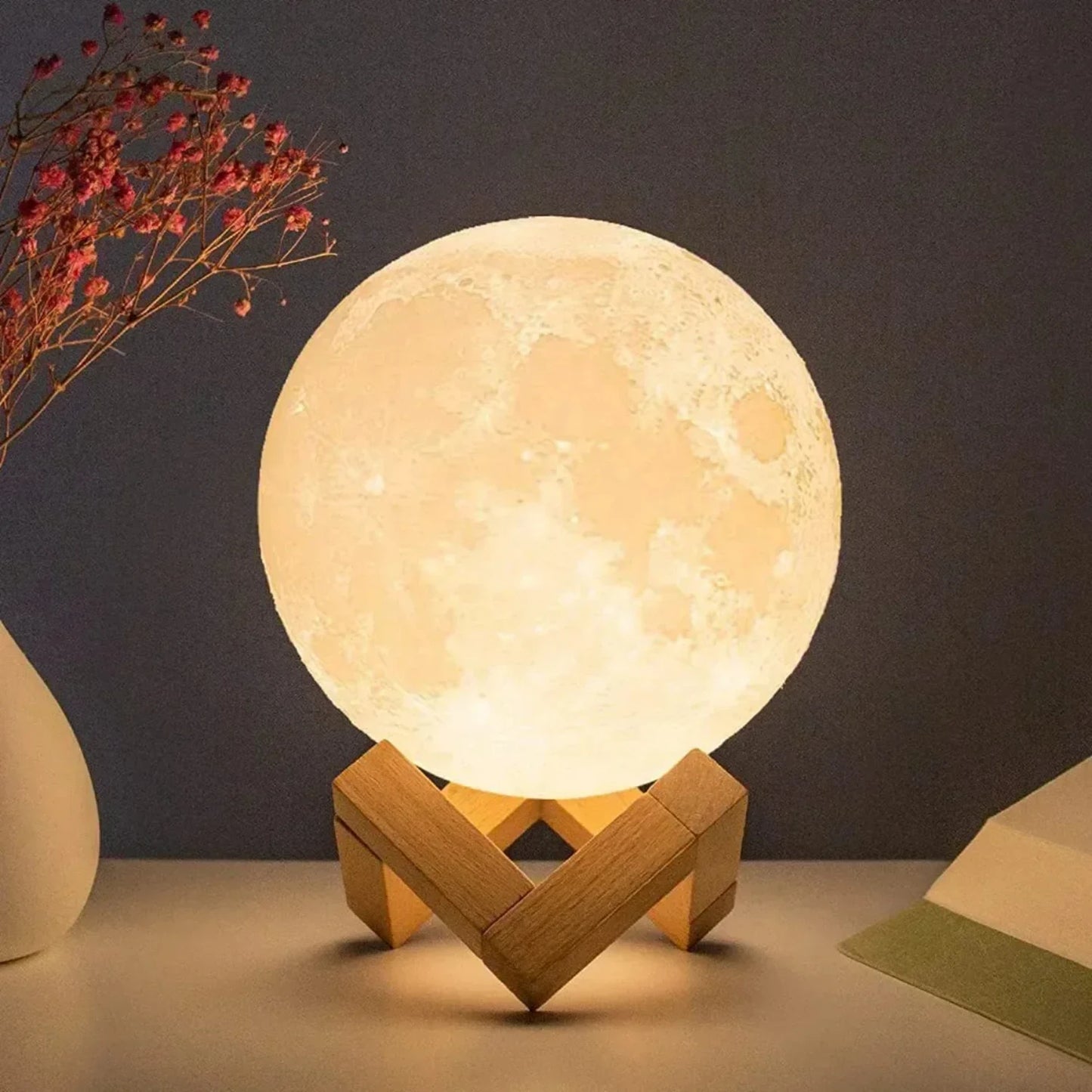 Luxurious Starlight LED Table Lamp for Glamorous Home Illumination